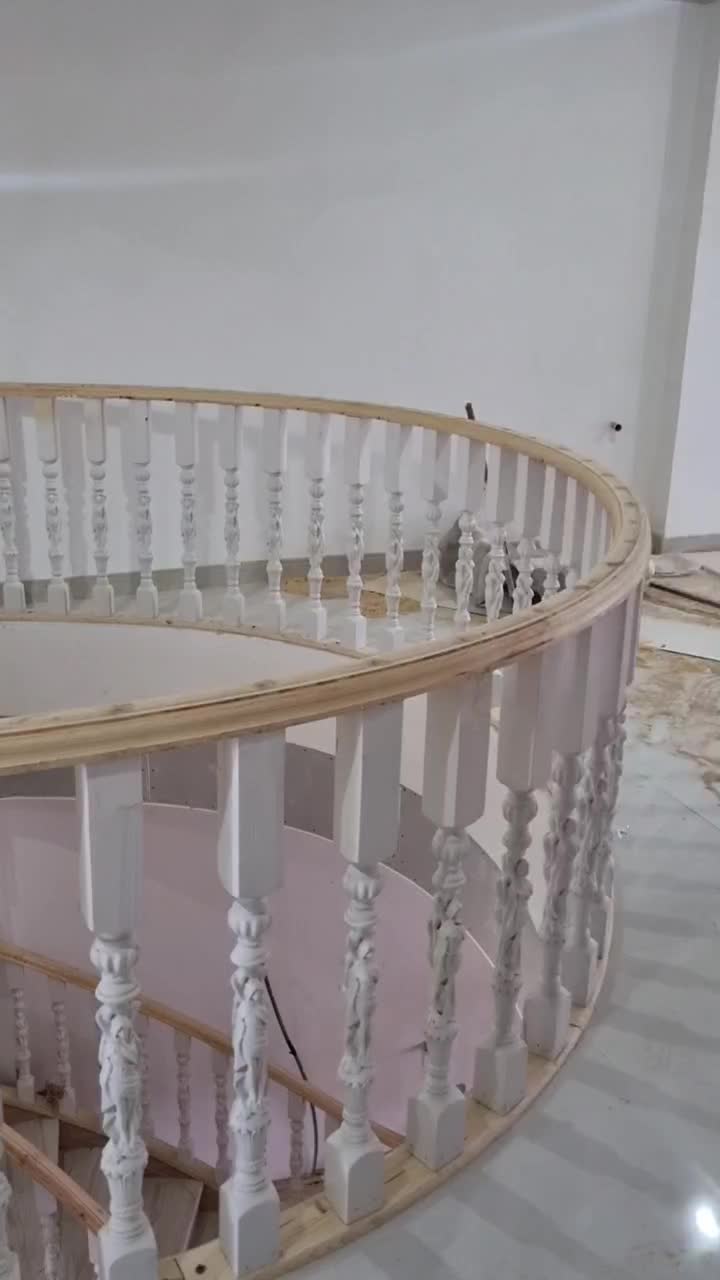 اجرای پله گردون دوبلکس چوبی|خدمات پیشه و مهارت|اردبیل, |دیوار