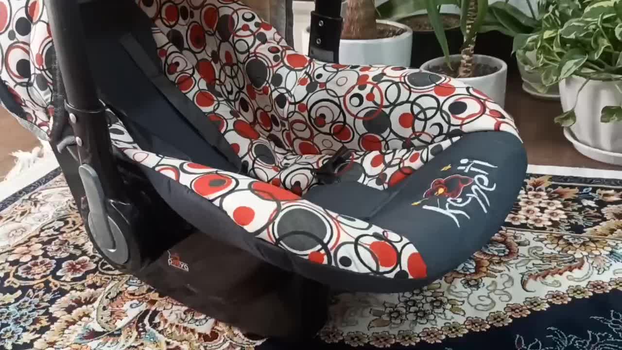 کریر نوزاد بسیار تمیز و نو|اسباب و اثاث بچه|تهران, شهید فکوری|دیوار