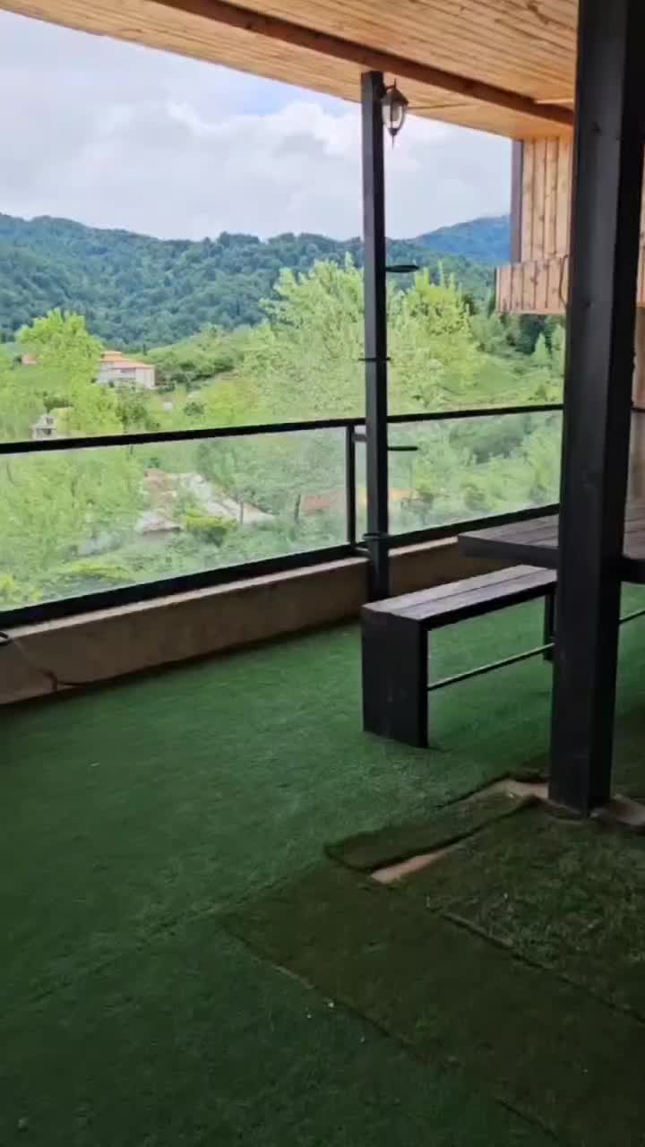 ویلای دنج در کوههای جنگلی گیلان ( نزدیک رشت )|اجارهٔ کوتاه‌مدت ویلا و باغ|شفت, |دیوار