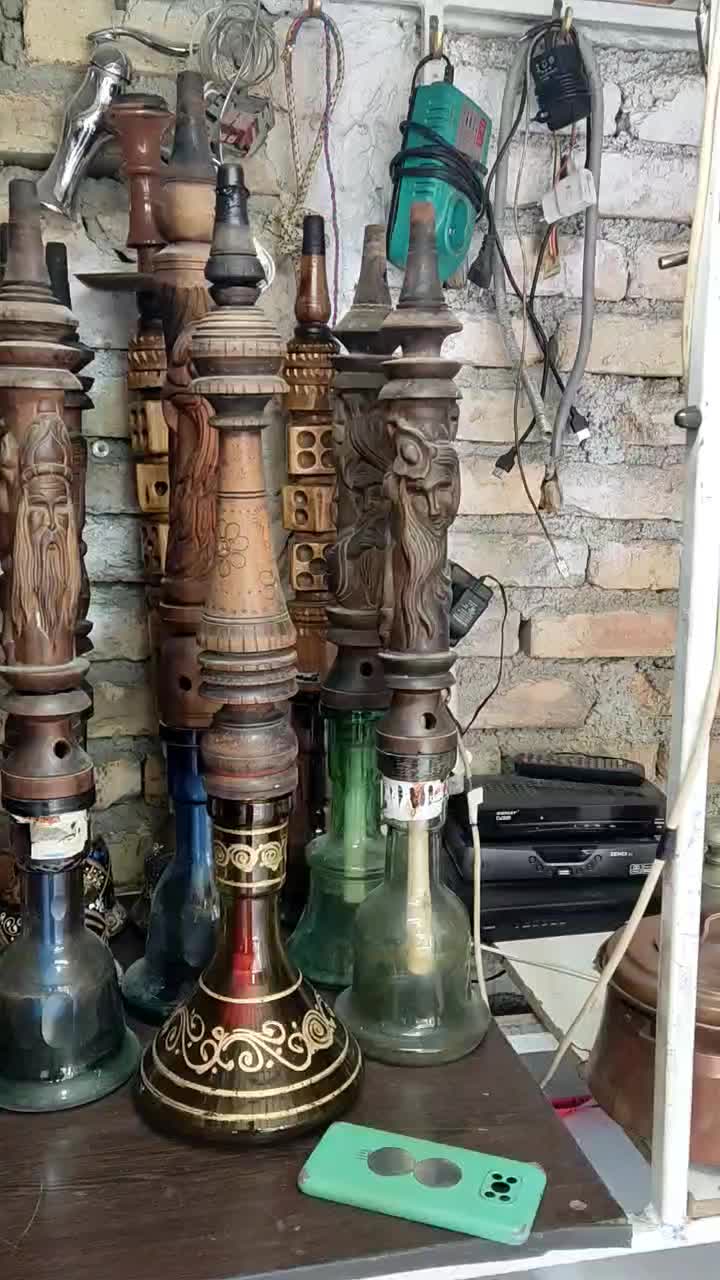 تعداد 39 عدد قلیان برنجی و چوبی قهوه خونه ای|کلکسیون و سرگرمی|رباطکریم, الارد|دیوار