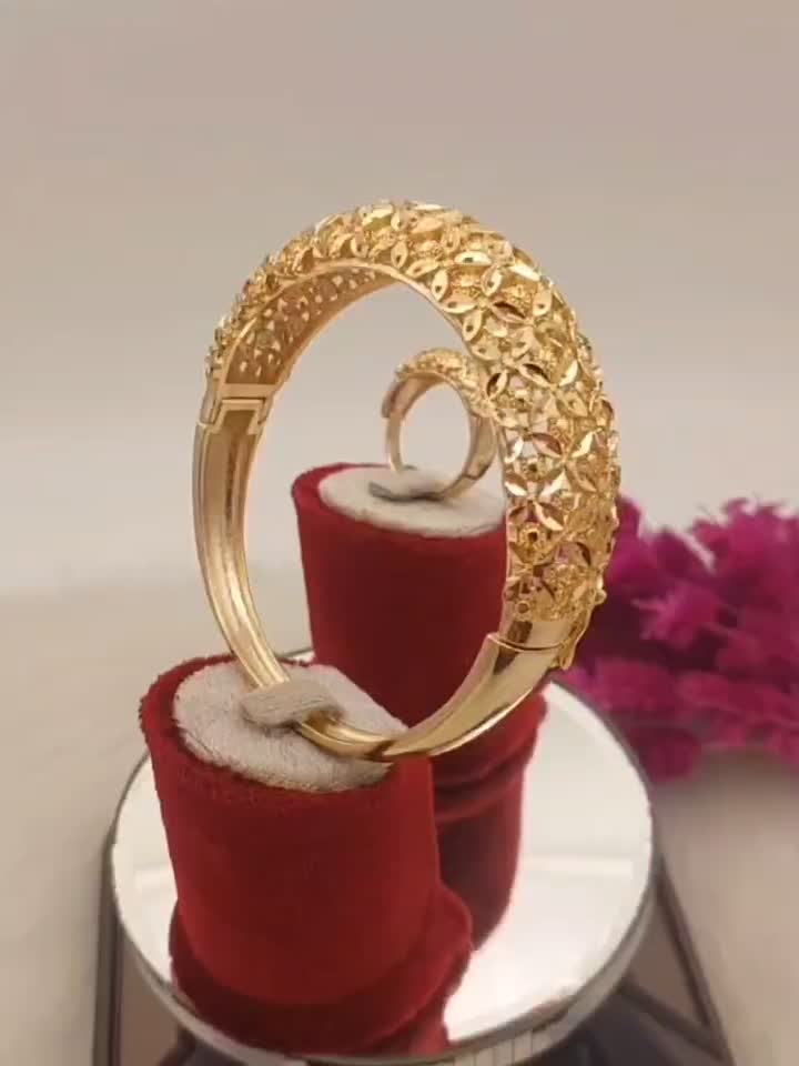 بدل کاملاً مشابه طلا|جواهرات|زرند, |دیوار