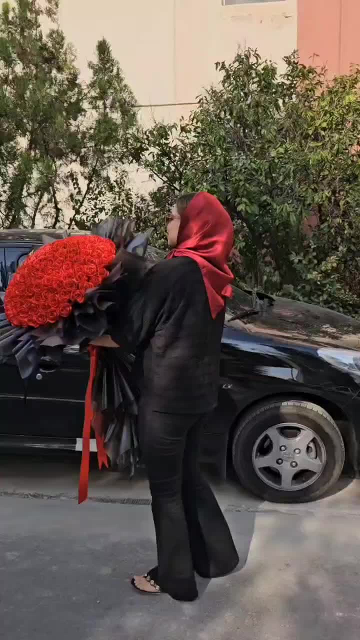 هدیه خاص و روز دختر|گل مصنوعی|شیراز, شریف‌آباد|دیوار
