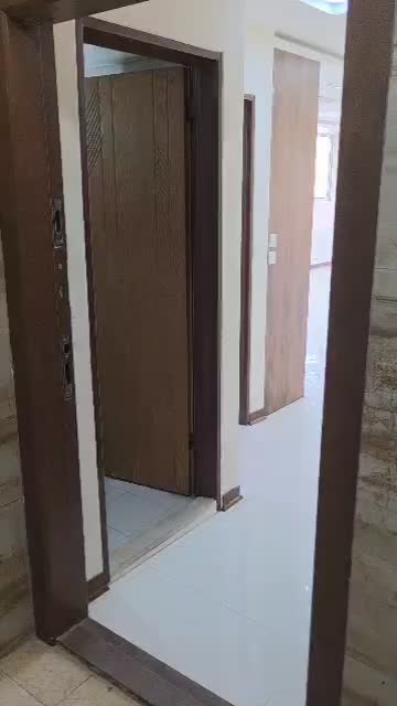 فروش آپارتمان ۱۲۸ متری ۳ خوابه یک میلیارد وام|فروش آپارتمان|اصفهان, شیخ اشراق|دیوار