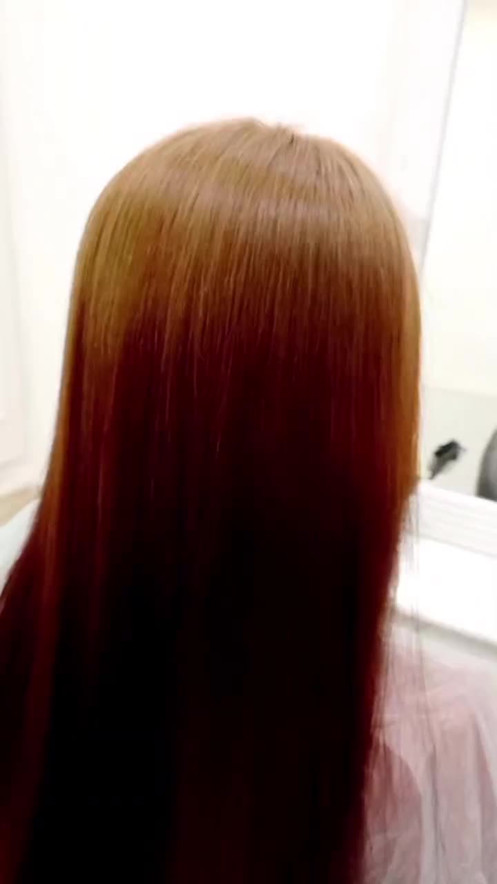 آفر ویژه( ۵۰٪ درصد تراپی مو ) به مناسبت روز مادر|خدمات آرایشگری و زیبایی|لاهیجان, شیشه گران|دیوار