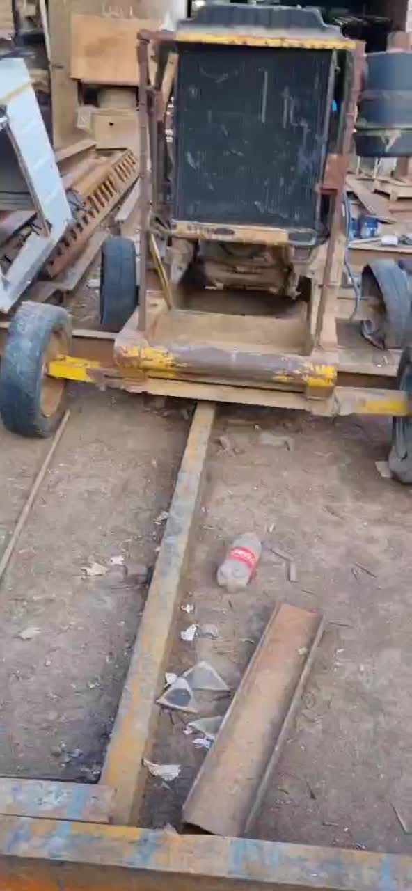 یک دستگاه موتورژنراتورایفاباژنراتور۶۰کاوا|ماشین‌آلات صنعتی|مشهد, مهدی آباد|دیوار