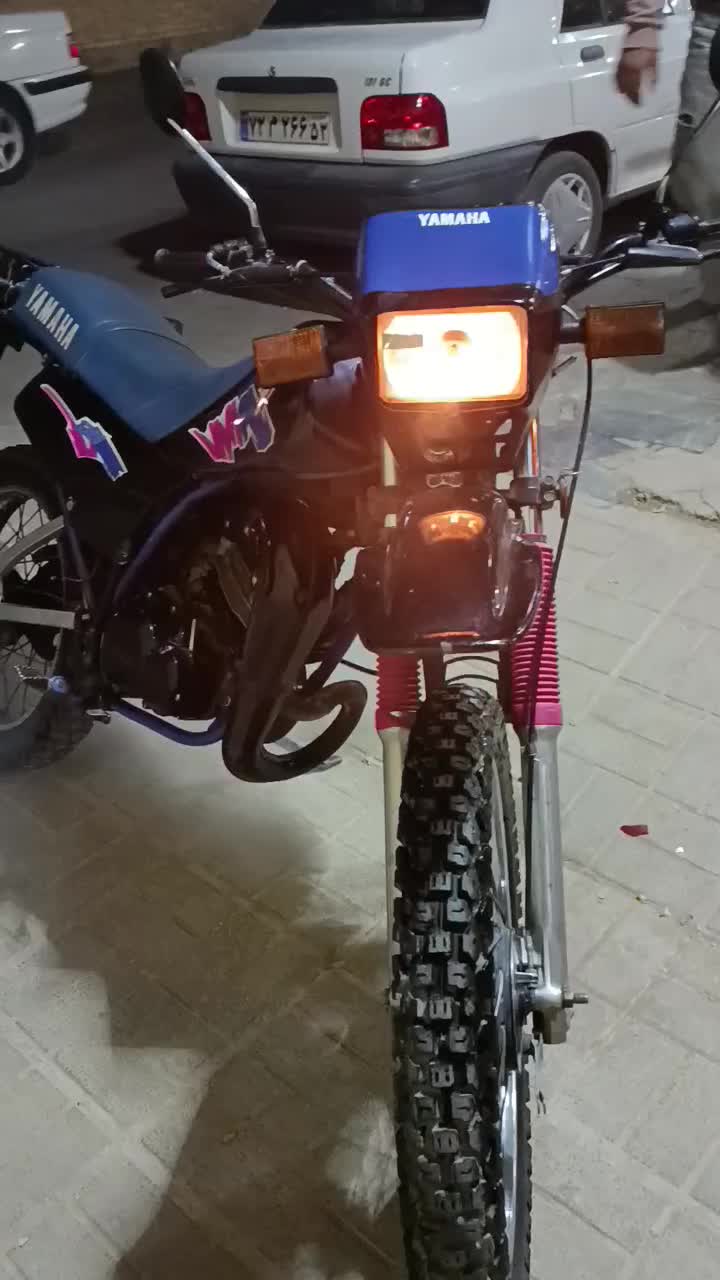 DT 125|موتورسیکلت|برخوار, |دیوار