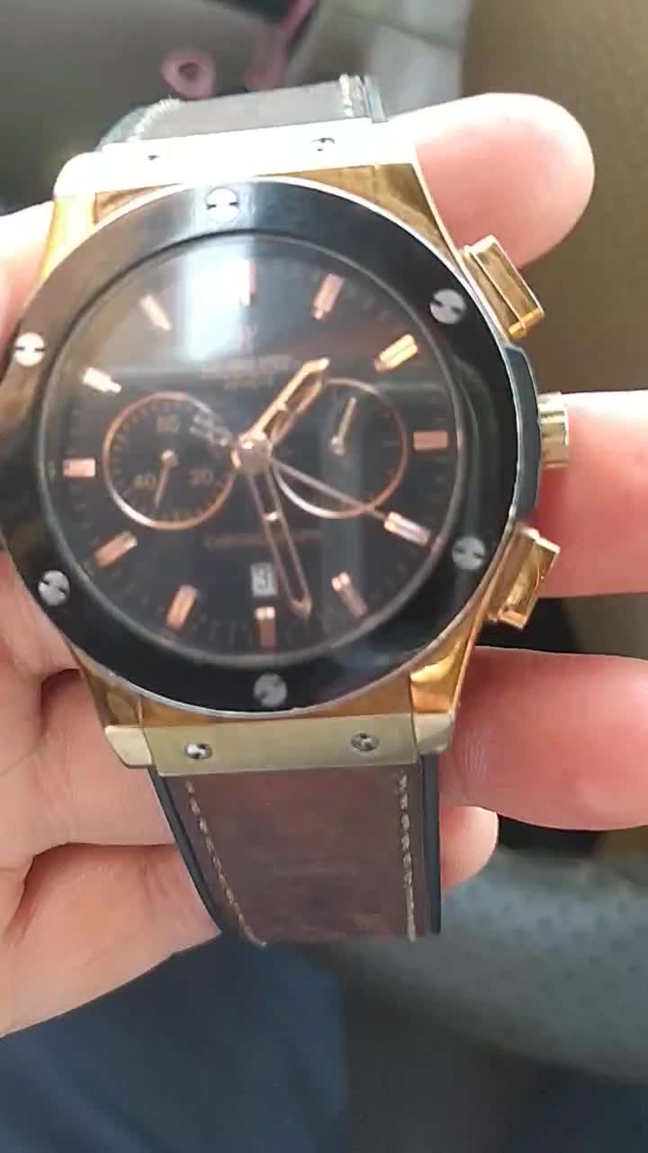 ساعت چهار دستگاه هابلوت|ساعت|ارومیه, |دیوار