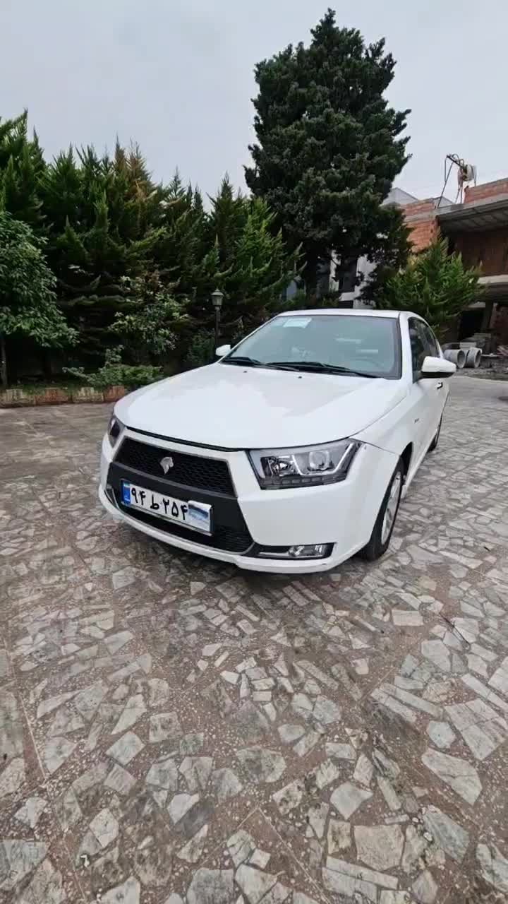 دنا پلاس ۹۷ دنده ای با سانروف|خودرو سواری و وانت|تهران, سیمای ایران|دیوار