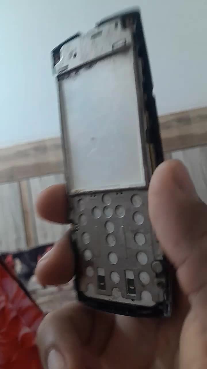 تعدادی گوشی ساده که نیاز به تعمیر دارن 2تا روشن|موبایل|میناب, |دیوار