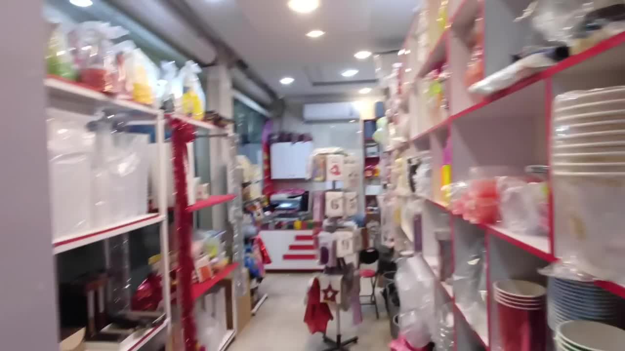 حراج کلیه لوازم مغازه زیر قیمت خرید بدلیل مهاجرت|حراج|تهران, حشمتیه|دیوار