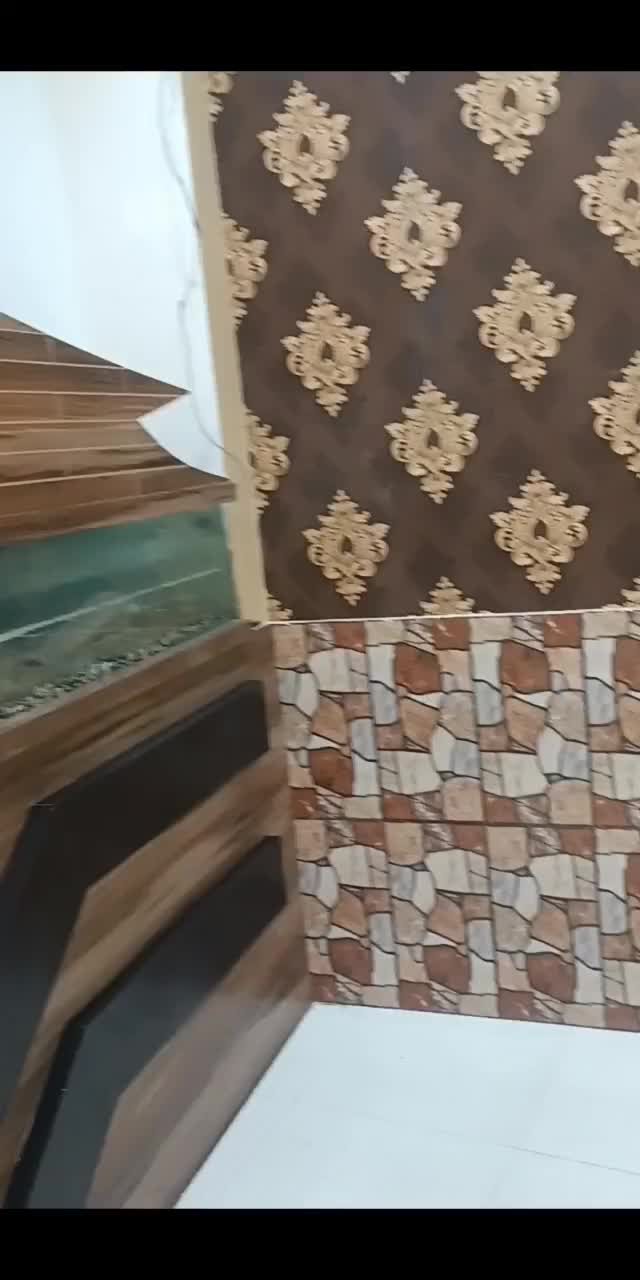 اجاره مغازه ۱۵۰ متری /در طلایی ترین موقعیت خاقانی|اجارهٔ مغازه و غرفه|اصفهان, جلفا|دیوار