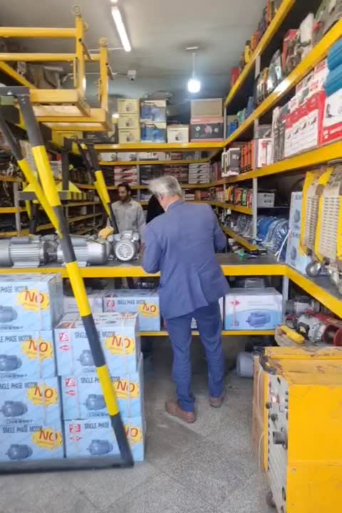 بالابر ساختمانی آکبند با گارانتی مادام و العمر|ماشین‌آلات صنعتی|مشهد, توس (بلوار توس)|دیوار