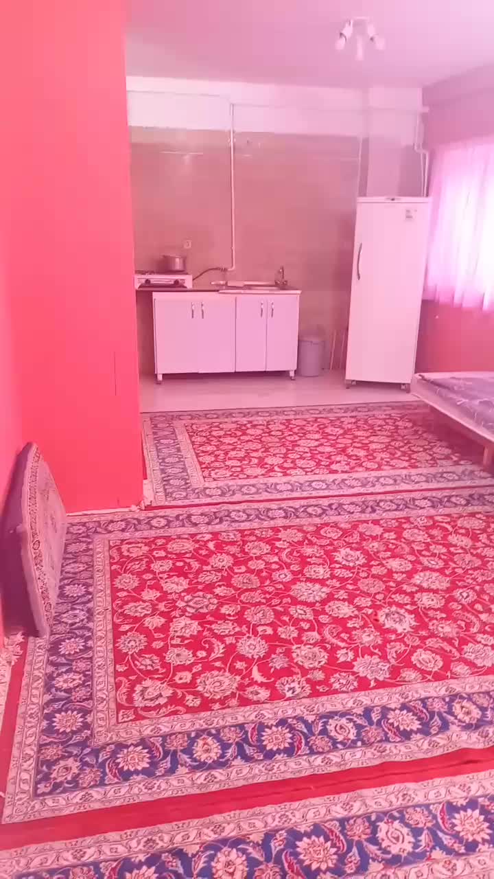 سویت نزدیک حرم با پارکینگ|اجارهٔ کوتاه‌مدت آپارتمان و سوئیت|مشهد, آیت الله خامنه‌ای|دیوار