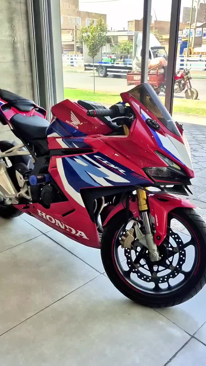 cbr 250|موتورسیکلت|ساوه, |دیوار