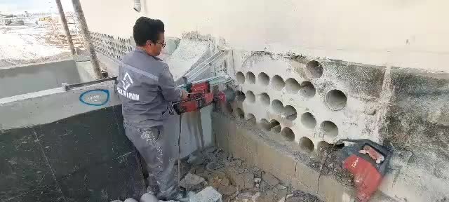 بُرش و سوراخ کاری بتن،،انجام تخریب ساختمان،کُرگیری|خدمات پیشه و مهارت|اصفهان, باغ نگاره|دیوار