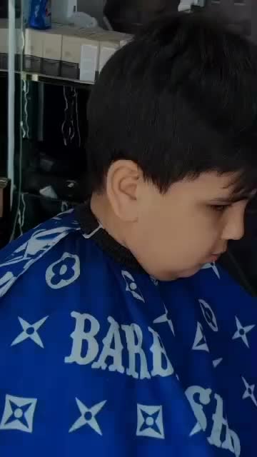 ارایشگرسیار در منزل گریم تخصصی پاکسازی صورت سیار|خدمات آرایشگری و زیبایی|اسلام‌شهر, شهرک واوان|دیوار