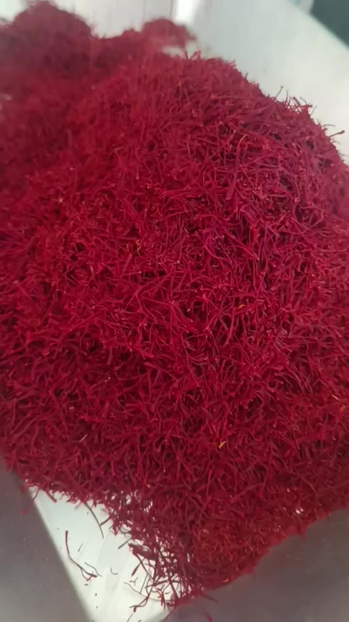 زعفران شکسته قاینات برند نگین آتیه|عمدهفروشی|قائن, |دیوار