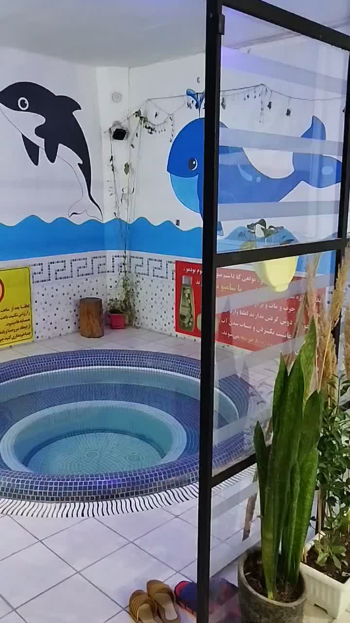 سوییت ویلا دربست پارکینگ و جکوزی آب گرم آزادی۱۳۹|اجارهٔ کوتاه‌مدت ویلا و باغ|مشهد, امیریه|دیوار