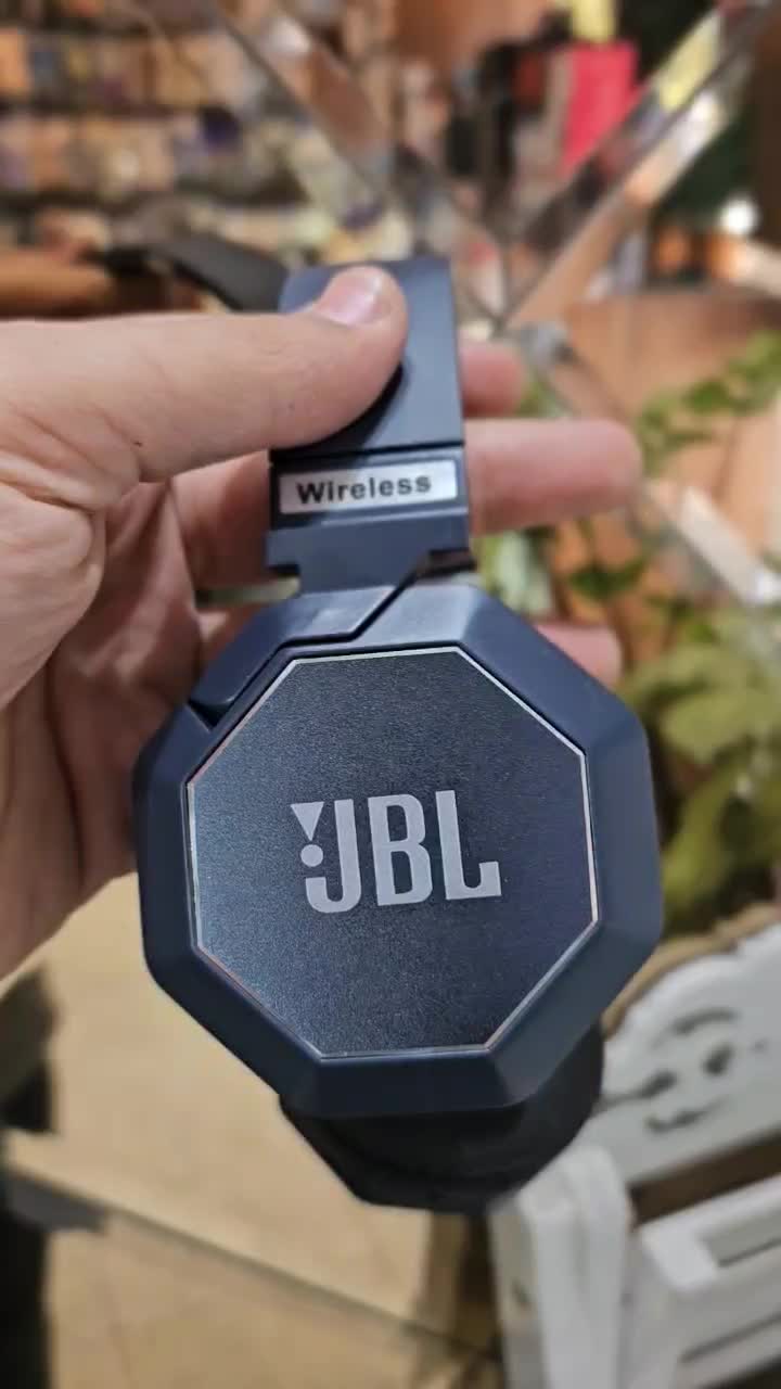 هدفون بلوتوثی  حرفه ای شاسی مستحکم jbl|لوازم جانبی موبایل و تبلت|تبریز, |دیوار