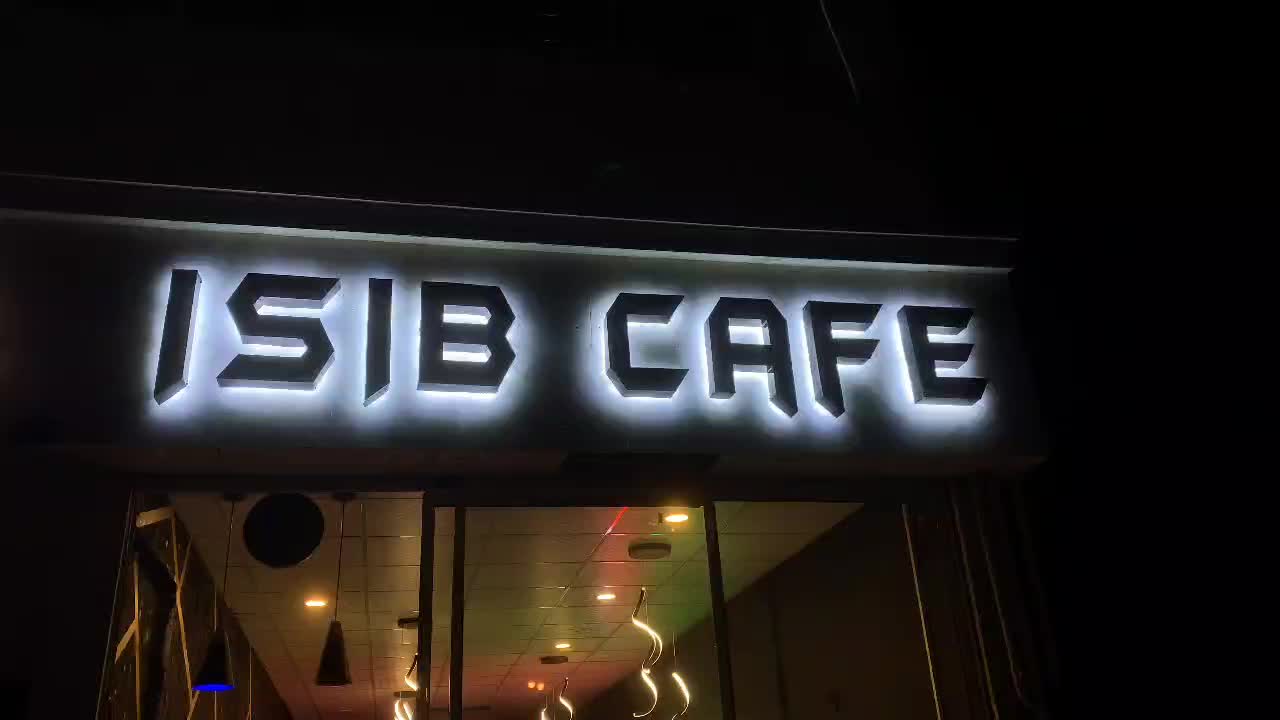 تابلوساز و نصاب چنلیوم کامپوزیت نئون LED تابلوسازی|خدمات پیشه و مهارت|مشهد, هنرور|دیوار