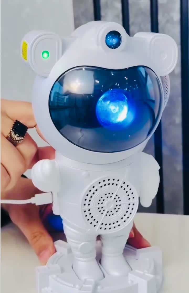 پروژکتور ربات کهکشانی فضانورد اسپیکردار با کیفیت|چراغ خواب و آباژور|مشهد, کوی سیدی|دیوار