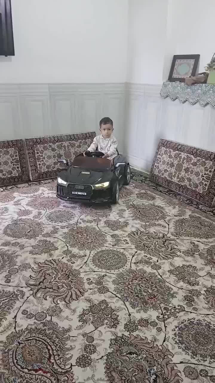 ماشین شارژی|اسباب‌‌بازی|قم, علی آباد سعدگان|دیوار