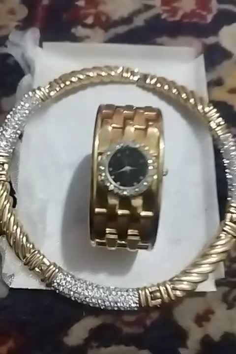 گردنبندوساعت|بدلیجات|شیراز, وصال|دیوار