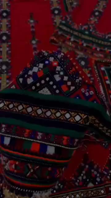 دوخت آیینه ظریف و زیبا پذیرفته میشود|لباس|زهک, |دیوار