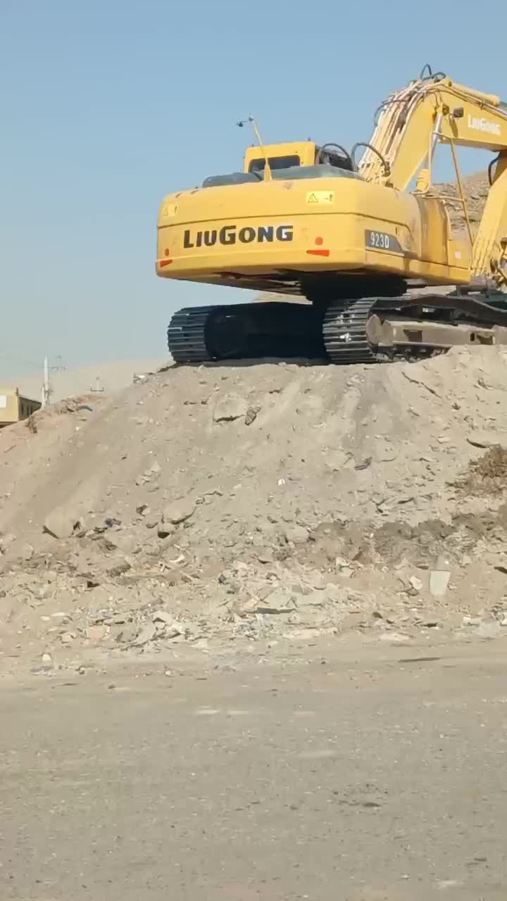 بیل مکانیکی|خودرو سنگین|شریف‌آباد, |دیوار