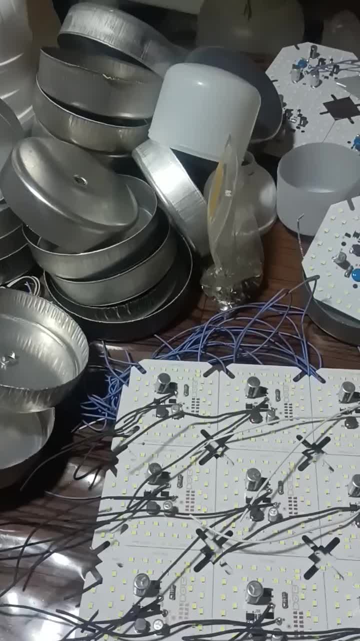 لامپ کم مصرف|لامپ و چراغ|اشتهارد, |دیوار