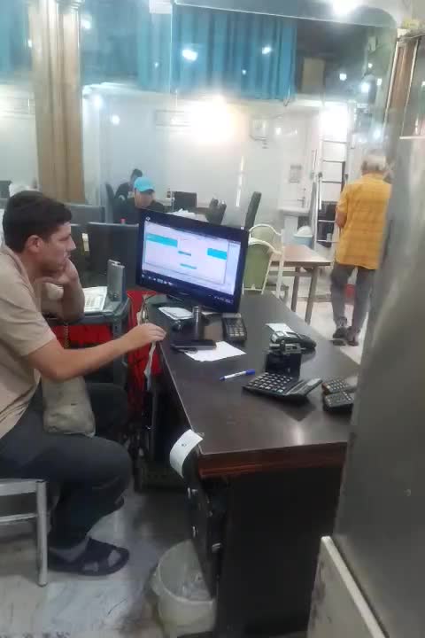 رستوران کارگر ساده|استخدام خدمات فروشگاه و رستوران|تهران, گمرک|دیوار