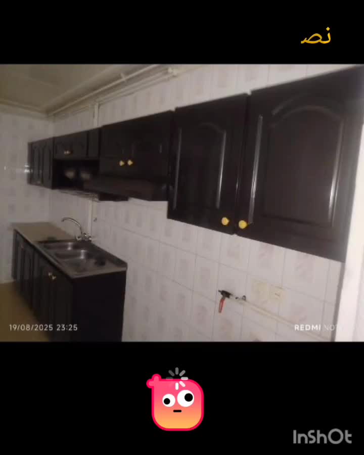 نصب برچسب کابینت ودیوار|خدمات پیشه و مهارت|قم, مسجد امام حسن|دیوار