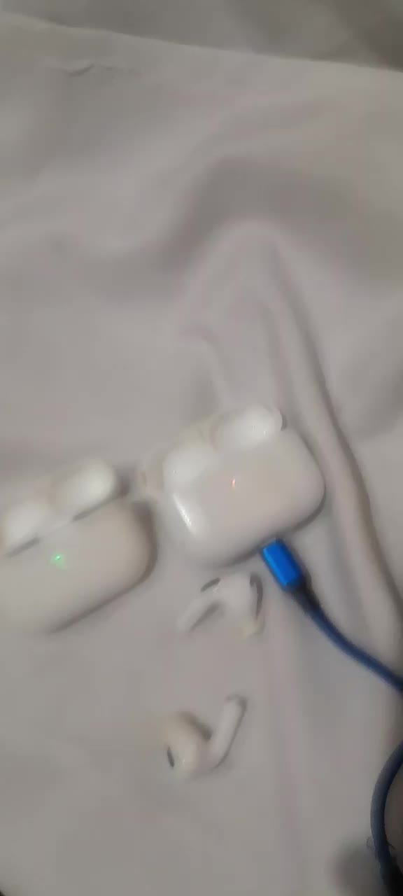 ایرپاد پرو اورجینال - سالم با 70% باتری|لوازم جانبی موبایل و تبلت|باقرشهر, |دیوار