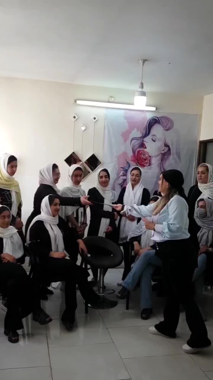 خدمات ارایشگری|خدمات آرایشگری و زیبایی|مشهد, گلبرگ شمالی|دیوار
