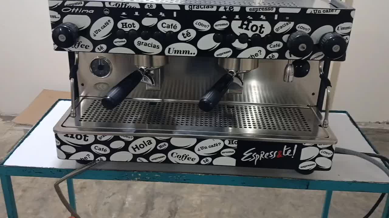 فروش دستگاه اسپرسو ساز صنعتی|کافی‌شاپ و رستوران|کرج, دولت‌آباد|دیوار