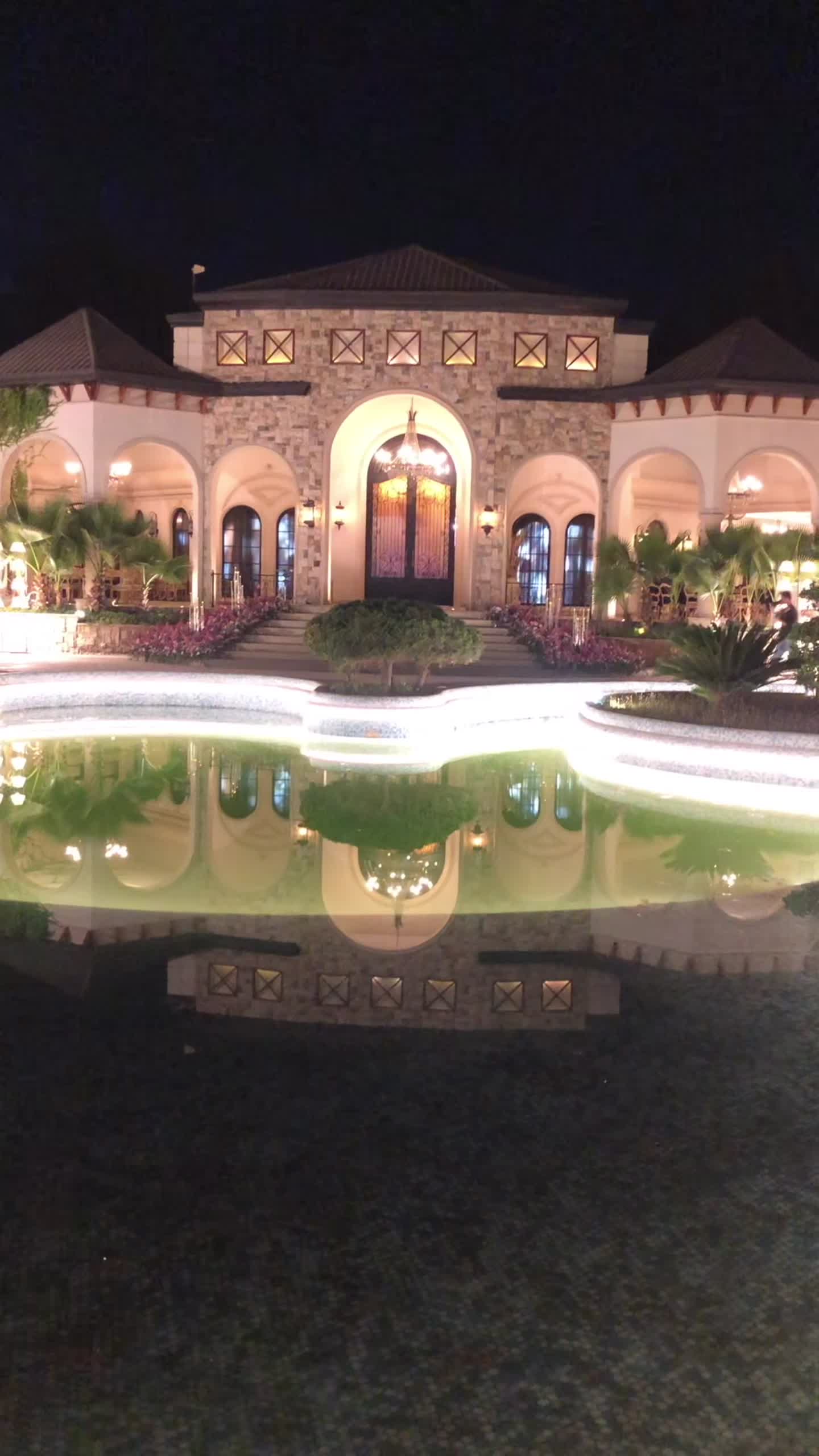  خدمات گلآرایی شمعآرایی و طراحی مراسم عقدوتولد|خدمات پذیرایی، مراسم|تهران, چیذر|دیوار