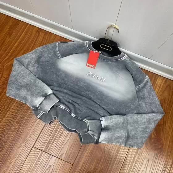 دورس سهنخ سنگشور لند|لباس|اصفهان, باتون|دیوار