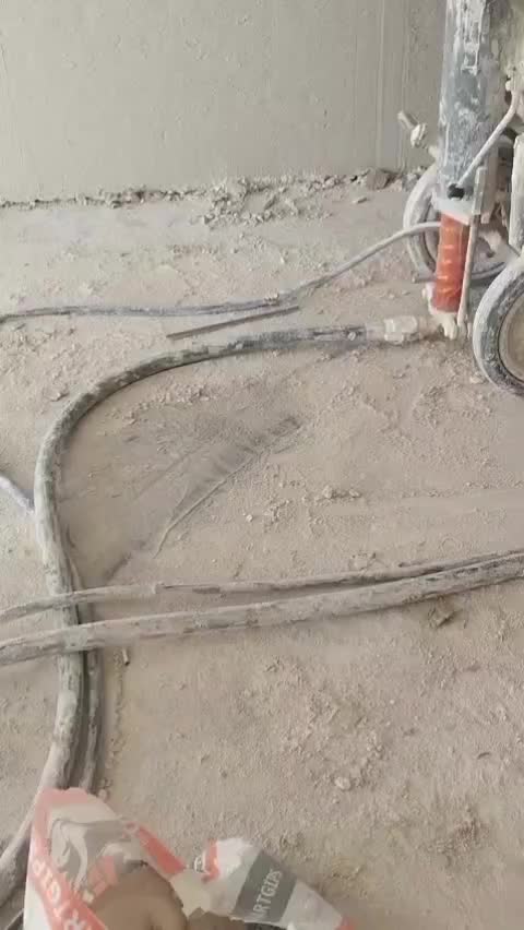 به چندین اکیپ بنای دیوار چین و گچکار برای ارمنستان|استخدام معماری، عمران و ساختمانی|بناب, |دیوار