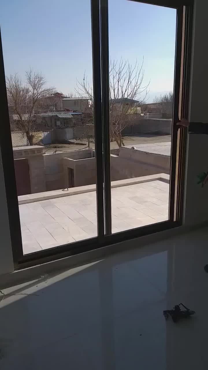 درب و پنجره دو جداره|مصالح و تجهیزات ساختمان|بروجرد, |دیوار