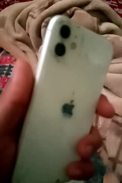 apple 11|موبایل|برخوار, |دیوار