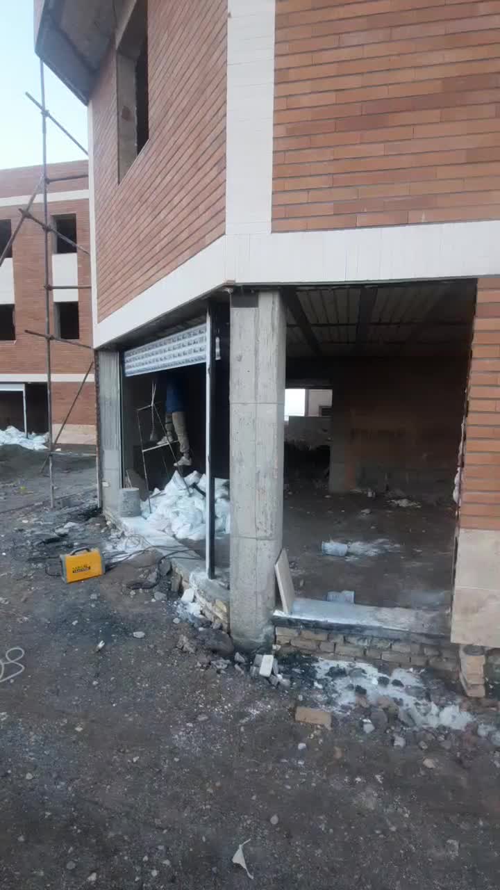 کرکره برقی|خدمات پیشه و مهارت|اسفراین, |دیوار