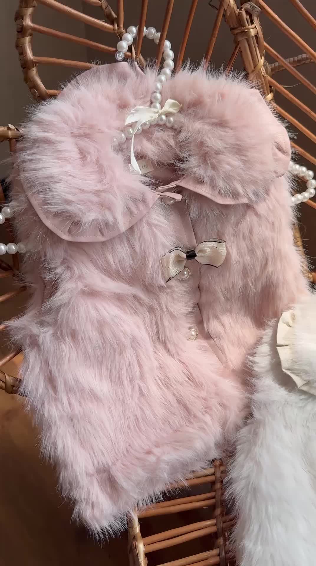 خز و چرم با کیفیت vip|کفش و لباس بچه|درگهان, |دیوار