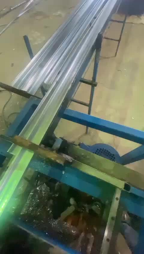 تولید سقف ودیوارکاذب کناف|مصالح و تجهیزات ساختمان|قم, کوه سفید|دیوار