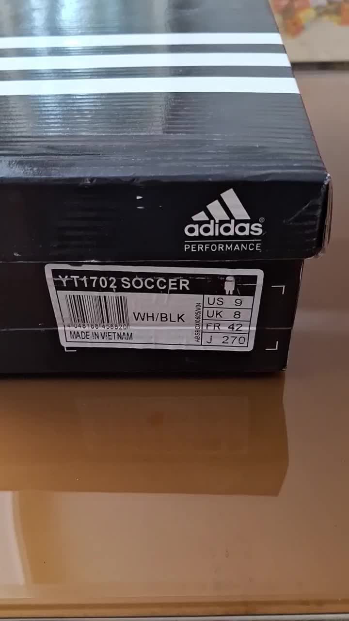 کفش چمن|تجهیزات ورزشی|تهران, اقدسیه|دیوار