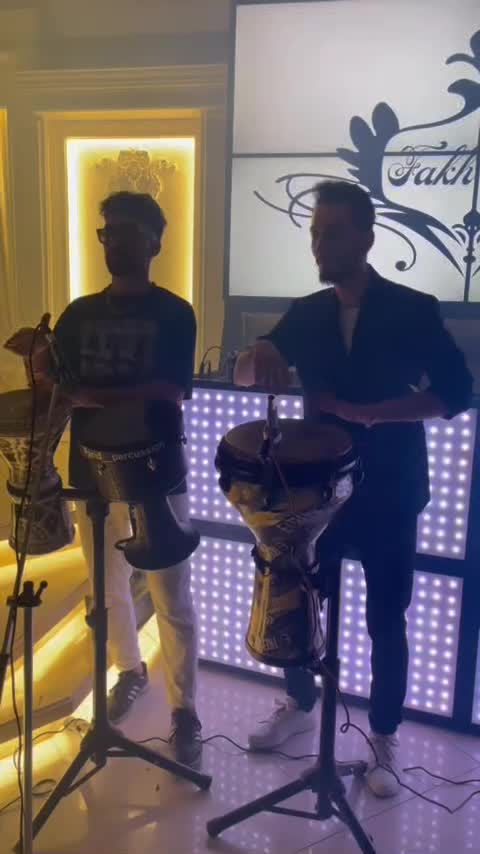 دیجی ، ارکستر حرفه ای ، خواننده|خدمات پذیرایی، مراسم|تبریز, |دیوار