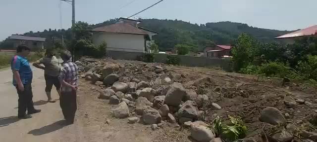 زمین ۴۰۰ متر با جواز ساخت جاده ۲۰۰۰|فروش زمین و ملک کلنگی|تهران, شهرک ولیعصر جنوبی|دیوار
