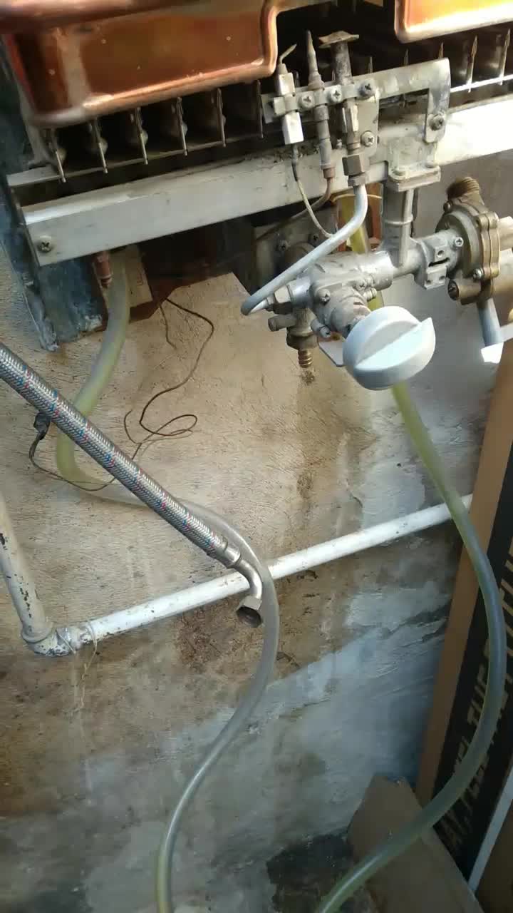 تعمیر و سرویس و نصب کولر گازی پکیج و آبگرمکن|خدمات پیشه و مهارت|تهران, خزانه|دیوار