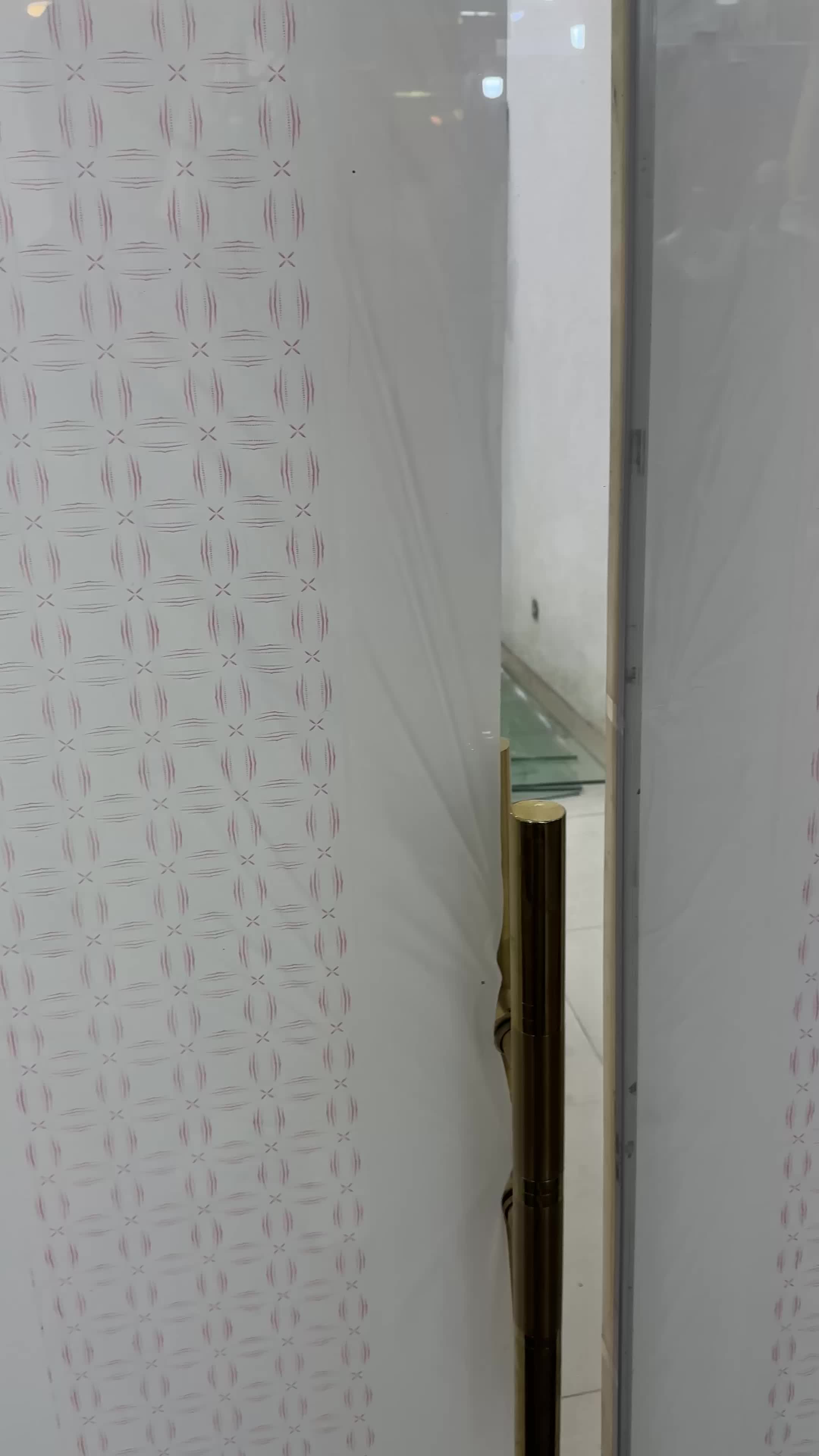 اجاره غرفه تجاری مجتمع ستاره شمال منطقه آزاد انزلی|اجارهٔ مغازه و غرفه|بندر انزلی, جفرود پایین|دیوار