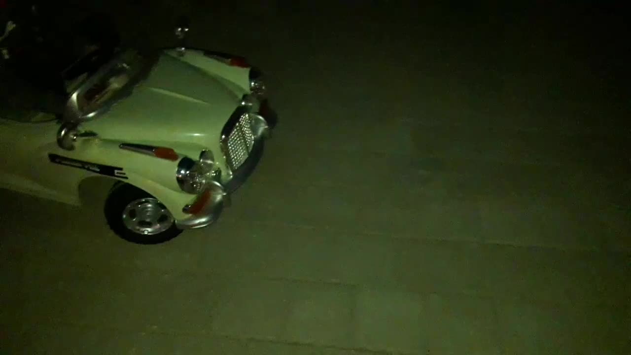 ماشین شارژری|اسباب‌بازی بچه|همدان, |دیوار