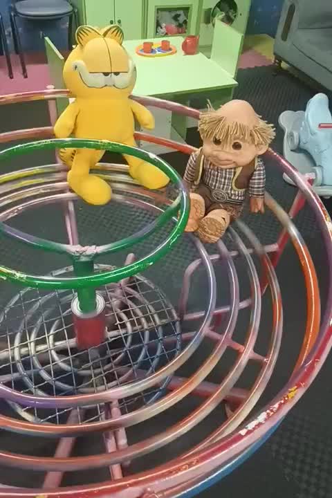 چرخ و فلک در لوازم خانه بازی|اسباب‌‌بازی|فردیس, طالقانی|دیوار